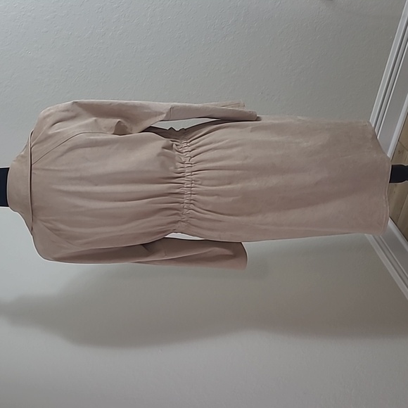 Zara Elegant Tan Trench Coat Size M - Picture 4 of 8